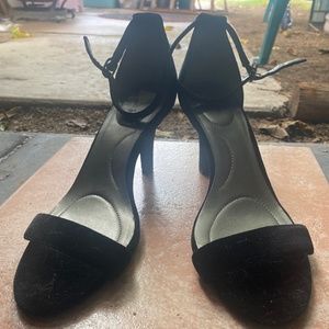 Black low heel straps suede heels